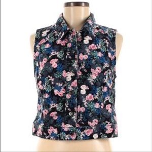 ❌SOLD❌ I❤️Ronson Floral Denim Vest